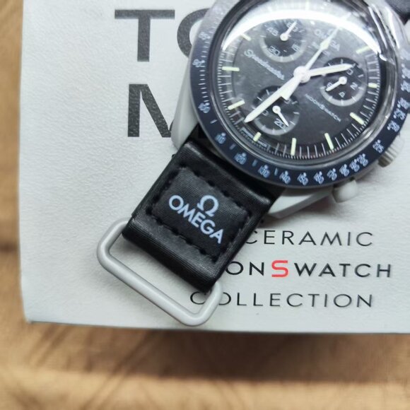 Swatch x Omega MoonSwatch Mission Moon (New Unworn | Full Set) - Picture 5 of 6